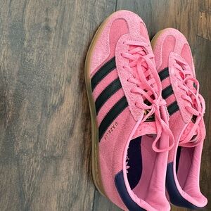 Adidas Women's Pink Sneakers